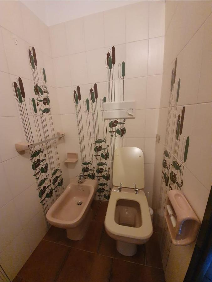 Вилла La Casa Rosa Sernio Экстерьер фото